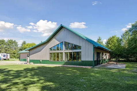 13763 County Road 3 Clear Lake MN 55319