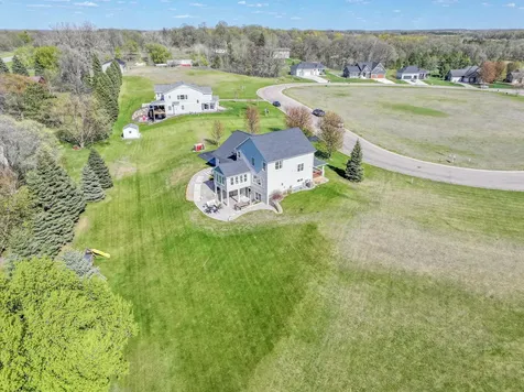3693 Crestwood Ridge NE Alexandria MN 56308