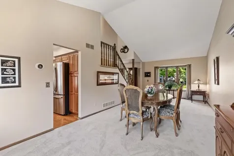 17880 Liv Lane Eden Prairie MN 55346