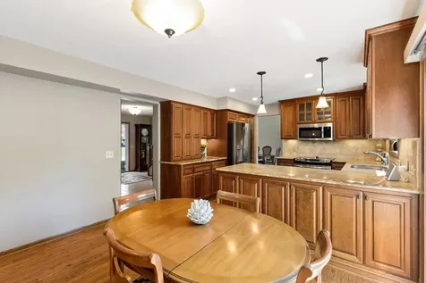 17880 Liv Lane Eden Prairie MN 55346
