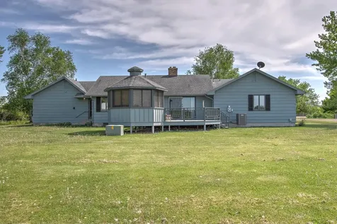 2474 145th Avenue Braham MN 55006