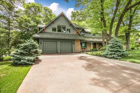 506 10th Street N Sartell MN 56377