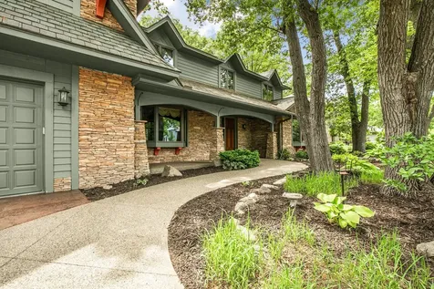 506 10th Street N Sartell MN 56377