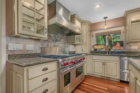 506 10th Street N Sartell MN 56377