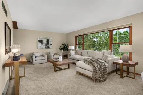 145 Lakeland Shores Road N Lakeland Shores MN 55043