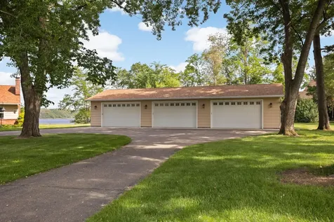 145 Lakeland Shores Road N Lakeland Shores MN 55043
