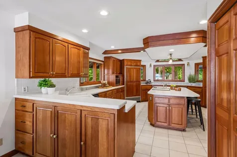 5573 Bartlett Boulevard Mound MN 55364