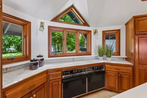 5573 Bartlett Boulevard Mound MN 55364