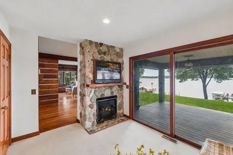 5573 Bartlett Boulevard Mound MN 55364