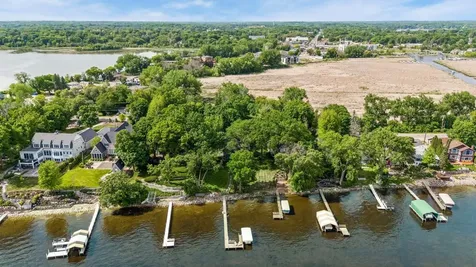 5573 Bartlett Boulevard Mound MN 55364