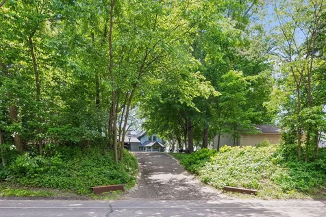 5573 Bartlett Boulevard Mound MN 55364