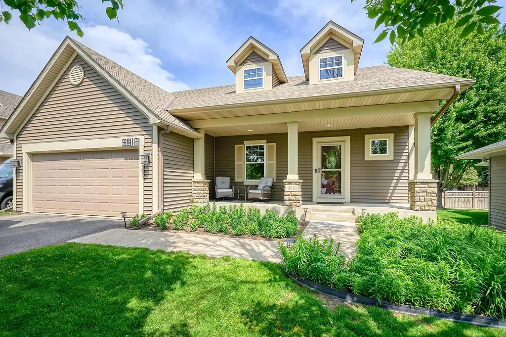 9918 Scott Avenue N Brooklyn Park MN 55443