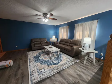 613 E Walnut Avenue Olivia MN 56277