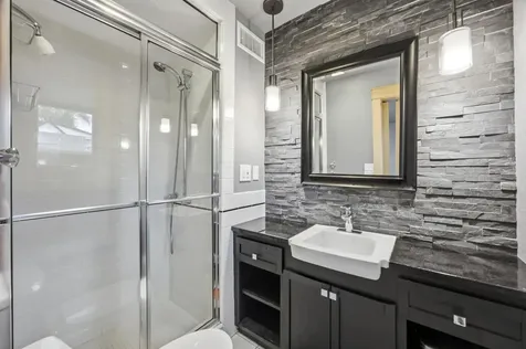 2486 W Country Club Drive S Fargo ND 58103