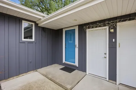 2486 W Country Club Drive S Fargo ND 58103