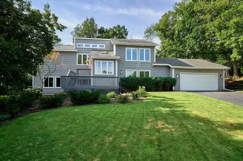 4774 Oak Way Eagan MN 55122