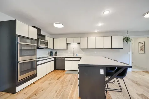 4774 Oak Way Eagan MN 55122
