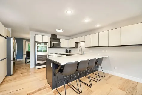 4774 Oak Way Eagan MN 55122