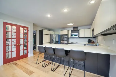 4774 Oak Way Eagan MN 55122