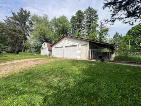 33455 Jackson Street NE Cambridge MN 55008