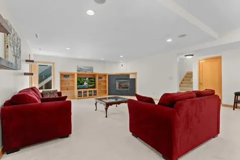 2422 Salem Heights Lane SW Rochester MN 55902