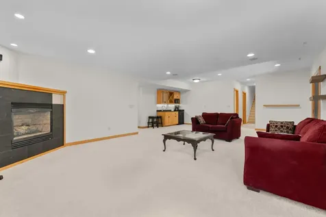 2422 Salem Heights Lane SW Rochester MN 55902
