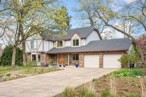 5950 Churchill Street Shoreview MN 55126