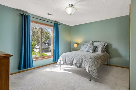 5950 Churchill Street Shoreview MN 55126