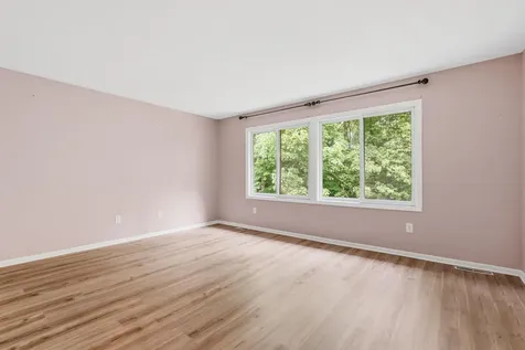 1827 Yuma Lane N Plymouth MN 55447