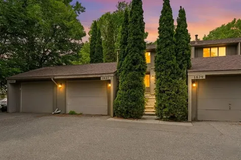 1827 Yuma Lane N Plymouth MN 55447