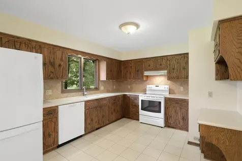 8600 176th Avenue NW Anoka MN 55303