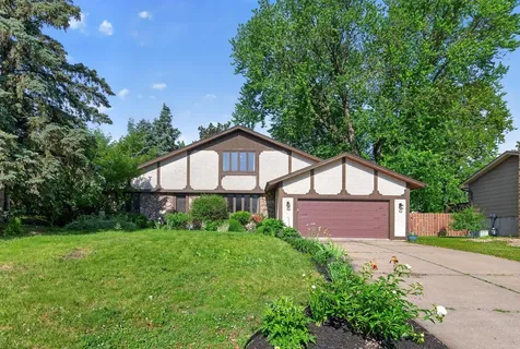 4008 Macalaster Drive NE Saint Anthony MN 55421