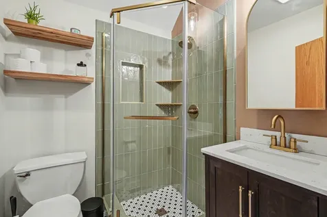 424 8th Avenue NE Minneapolis MN 55413