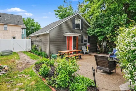 424 8th Avenue NE Minneapolis MN 55413