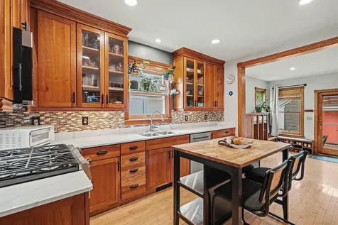 424 8th Avenue NE Minneapolis MN 55413