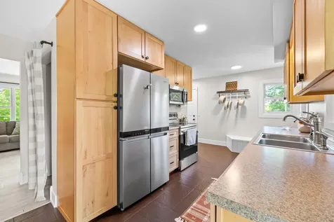 1115 W Medicine Lake Drive Plymouth MN 55441