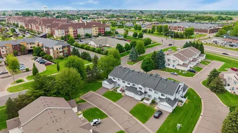 330 Leeward Trail Woodbury MN 55129