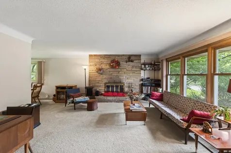 3104 Mildred Drive Roseville MN 55113
