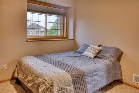 13190 Avocet Street NW Coon Rapids MN 55448