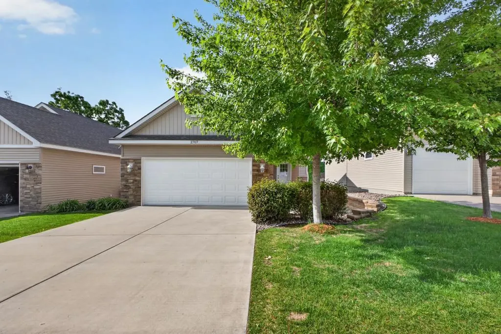 2707 Ridgeview Drive Red Wing MN 55066