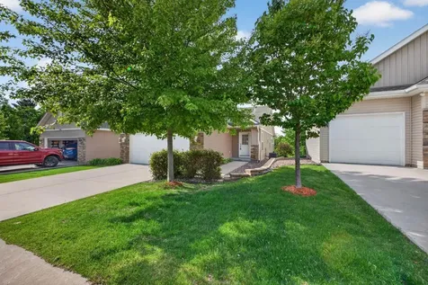 2707 Ridgeview Drive Red Wing MN 55066
