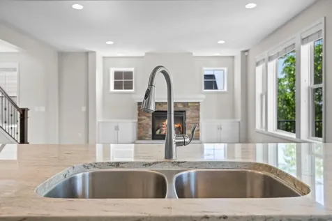 7652 Addisen Path Inver Grove Heights MN 55077