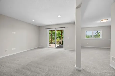 7652 Addisen Path Inver Grove Heights MN 55077
