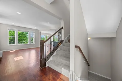7652 Addisen Path Inver Grove Heights MN 55077