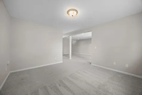 7652 Addisen Path Inver Grove Heights MN 55077