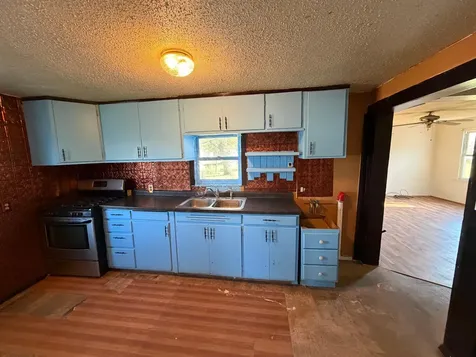 321 Rice Street S Kasota MN 56050