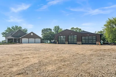 8785 E 275th Street Elko New Market MN 55020