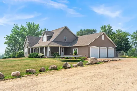 8785 E 275th Street Elko New Market MN 55020