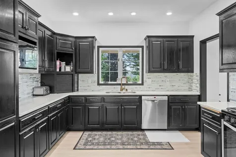 8785 E 275th Street Elko New Market MN 55020