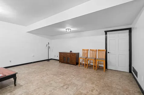 8785 E 275th Street Elko New Market MN 55020